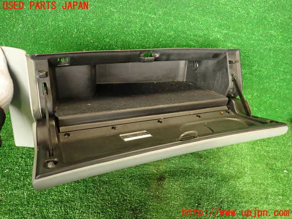 2UPJ-9237247516]ソアラ(JZZ31)グローブボックス1 中古_4
