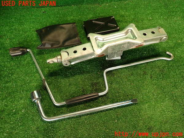 2UPJ-9237247805]ソアラ(JZZ31)車載工具 中古_2