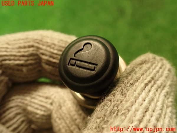 2UPJ-9237247815]ソアラ(JZZ31)シガライター 中古_2