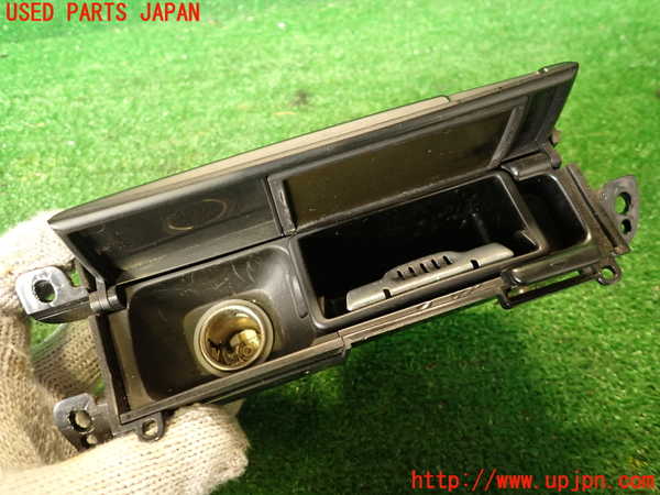 2UPJ-9237247821]ソアラ(JZZ31)灰皿1 中古_2