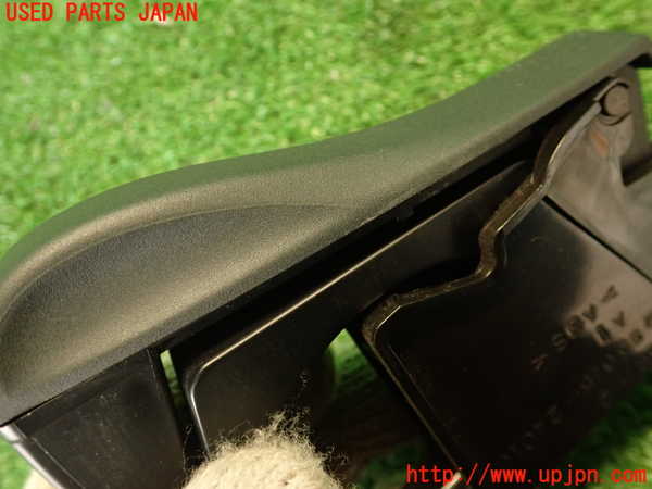 2UPJ-9237247810]ソアラ(JZZ31)ドリンクホルダー 中古_5