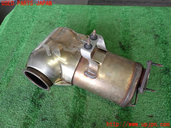 2UPJ-9237252661]ボルボ・XC60(UD4204TXC)触媒1 ジャンク_5