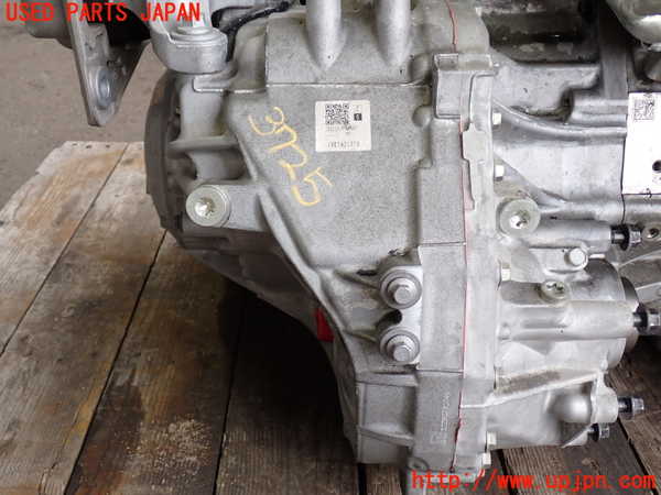 2UPJ-9237253010]ボルボ・XC60(UD4204TXC)ミッション AT D4204T 4WD 中古_3