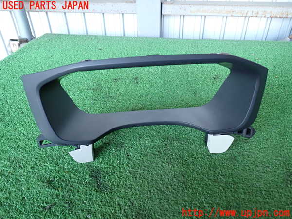 2UPJ-9237257510]ボルボ・XC60(UD4204TXC)メーターフード 中古_2