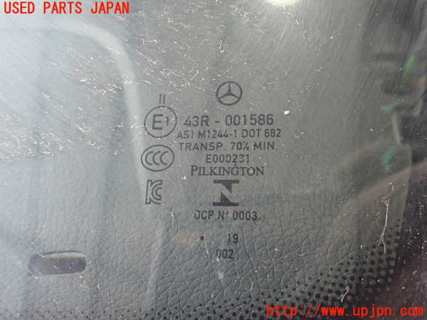 2UPJ-9237261195]ベンツ A200 d(177012)(W177)フロントガラス 中古(43R-001586 M1244)_4
