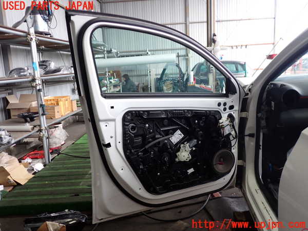 2UPJ-9237261260]ベンツ A200 d(177012)(W177)左前ドア 中古(43R-00049 M25)_5