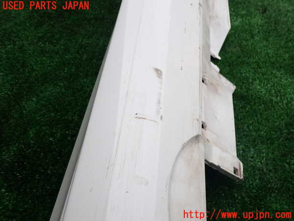 2UPJ-9237261390]ベンツ A200 d(177012)(W177)右サイドステップ (ジャンク品) 中古_2