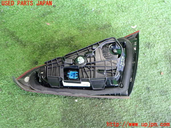 2UPJ-9237261552]ベンツ A200 d(177012)(W177)左リアフィニッシャー 中古_2