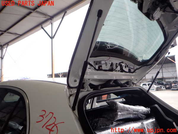 2UPJ-9237261584]ベンツ A200 d(177012)(W177)リアゲートダンパー 中古_2