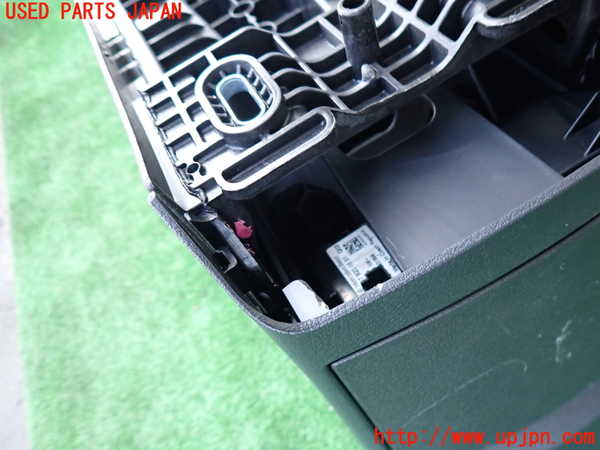 2UPJ-9237267540]ベンツ A200 d(177012)(W177)センターコンソール 中古_5