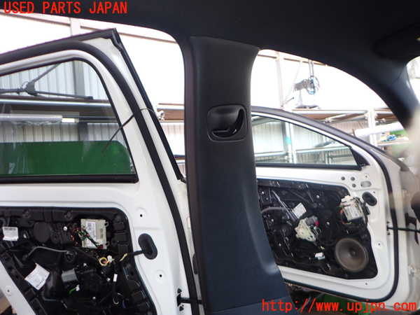 2UPJ-9237267670]ベンツ A200 d(177012)(W177)左センターピラートリム 中古_2