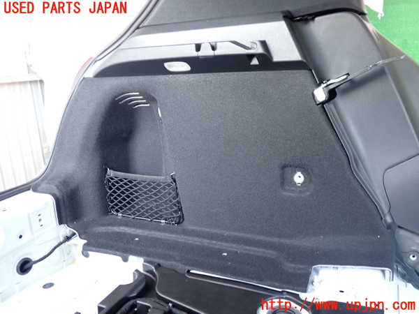 2UPJ-9237267680]ベンツ A200 d(177012)(W177)左リアピラートリム 中古_4