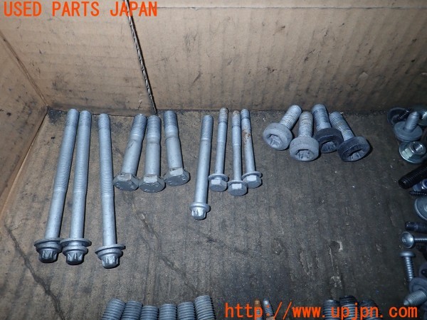 3UPJ=9237270720]BMW 420i グランクーペ Mスポーツ(4A20 F36)前期 ネジ・ナット・ステー類 セット ジャンク_2
