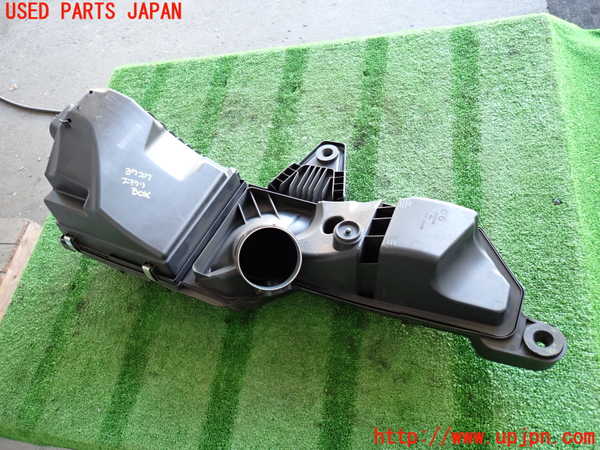 2UPJ-9237272560]BMW 420i グランクーペ(4A20)(F36)エアクリーナーボックス 中古_3