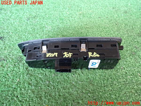 2UPJ-9237276240]BMW 420i グランクーペ(4A20)(F36)右前パワーウィンドウスイッチ 中古_2
