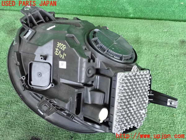2UPJ-9237281132]BMW ミニ(MINI)クーパーSD(XT20)(F55)左ヘッドライト LED 中古_2