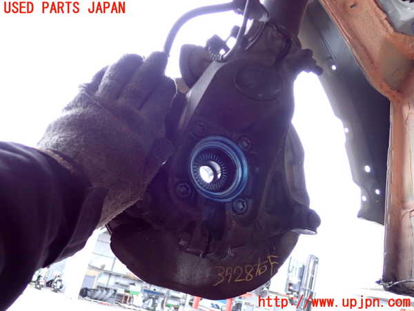 2UPJ-9237284290]BMW ミニ(MINI)クーパーSD(XT20)(F55)右フロントナックルハブ 中古_2