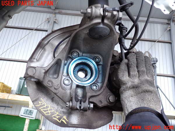 2UPJ-9237284295]BMW ミニ(MINI)クーパーSD(XT20)(F55)左フロントナックルハブ 中古_2