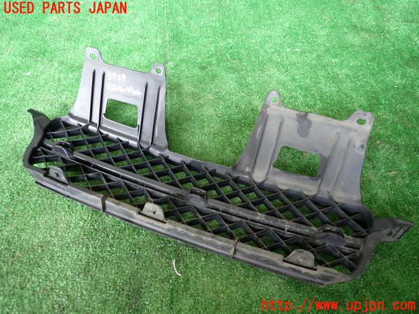 1UPJ-9237291050]スターレット(EP91)ラジエターグリル 中古_2