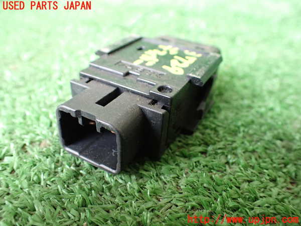 1UPJ-9237296300]スターレット(EP91)デフォッガースイッチ 中古_2