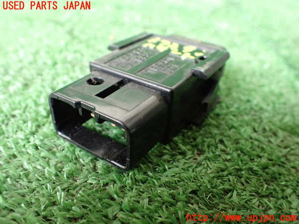 1UPJ-9237296290]スターレット(EP91)ハザードスイッチ 中古_2