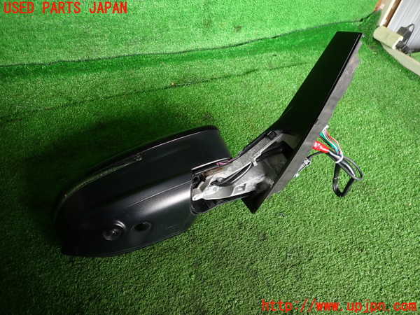 2UPJ-9237301210]プリウス(MXWH60)右ドアミラー (ジャンク品) 中古_2