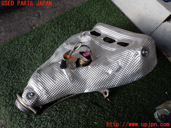 2UPJ-9237302041]プリウス(MXWH60)エキマニ1 (触媒 マニバーター) 中古_2