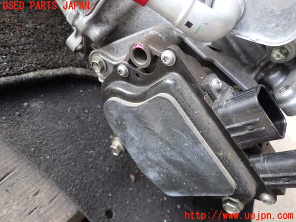 2UPJ-9237303010]プリウス(MXWH60)ミッション AT M20A-FXS (ジャンク品) 中古_2