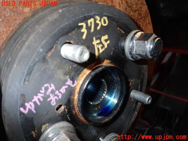 2UPJ-9237304295]プリウス(MXWH60)左フロントナックルハブ 中古_4