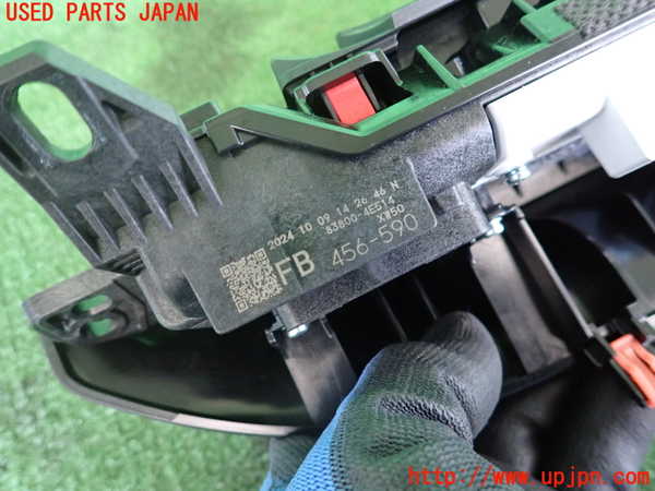 2UPJ-9237306170]プリウス(MXWH60)スピードメーター 中古_3