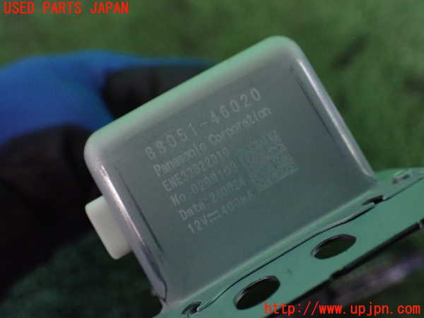 2UPJ-9237306850]プリウス(MXWH60)空気清浄機 中古_3