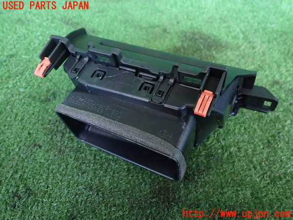 2UPJ-9237307527]プリウス(MXWH60)エアコン吹き出し口2 (右) 中古_3