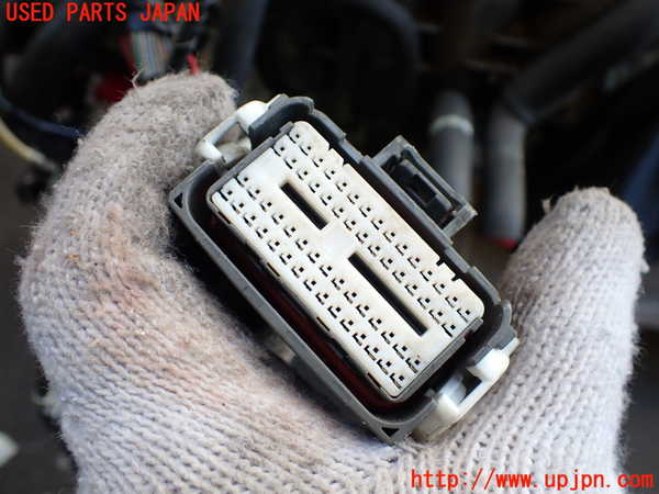 2UPJ-9237312010]ロードスター(NCEC)エンジン LF-VE 中古_3