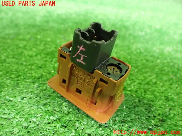 2UPJ-9237316309]ロードスター(NCEC)スイッチ4(シートヒーター) 中古_3