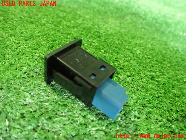 2UPJ-9237316310]ロードスター(NCEC)スイッチ5(トランクオープナーONOFF) 中古_3