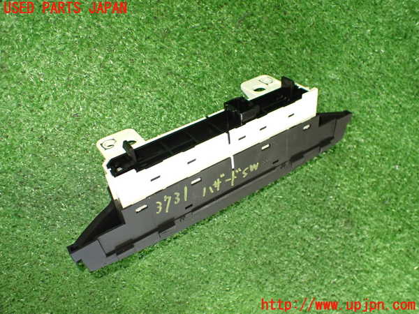 2UPJ-9237316290]ロードスター(NCEC)ハザードスイッチ 中古_2