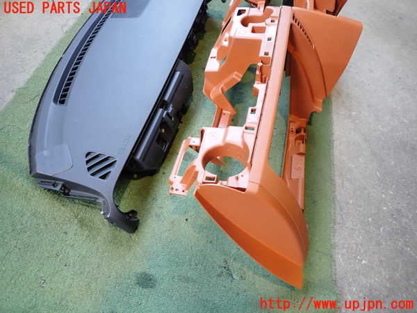 2UPJ-9237317505]ロードスター(NCEC)ダッシュボード 中古_3