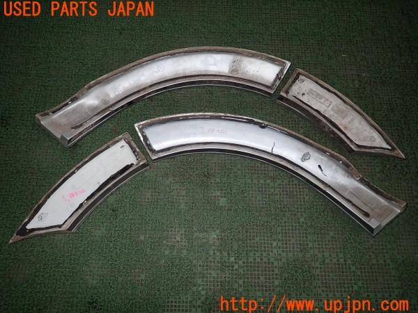 3UPJ=9237320011]ポルシェ カイエン S(9PA00 955型)TECHART テックアート MAGNUM マグナム 048.100.390.101 リアオーバーフェンダー 中古_4