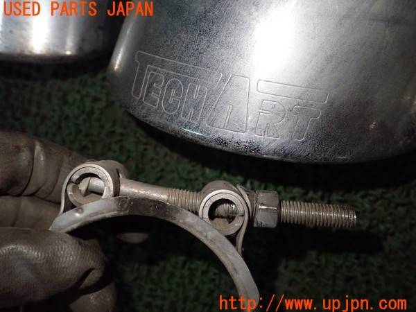 3UPJ=9237320012]ポルシェ カイエン S(9PA00 955型)TECHART テックアート MAGNUM マグナム 048.310.848.204 マフラーカッター 中古_5