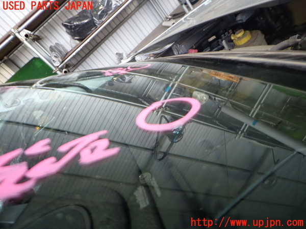 2UPJ-9237321195]ポルシェ・カイエン S(9PA00)フロントガラス 中古(43R-00168 M948)_2