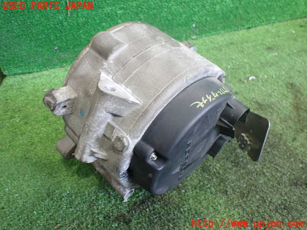 2UPJ-9237326015]ポルシェ・カイエン S(9PA00)オルタネーター(ダイナモ) 中古_2