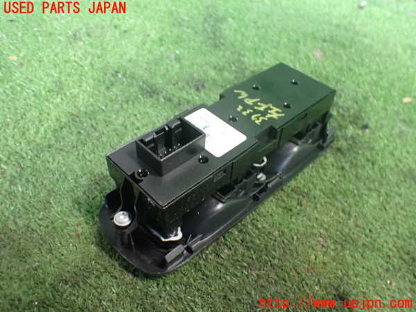 2UPJ-9237326245]ポルシェ・カイエン S(9PA00)左前パワーウィンドウスイッチ 中古_2