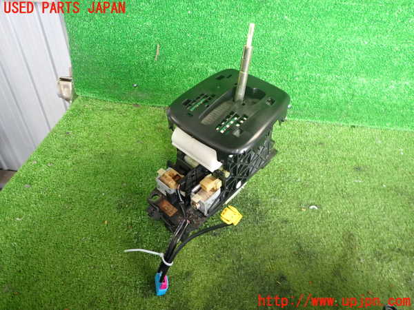 2UPJ-9237327555]ポルシェ・カイエン S(9PA00)ATシフトレバー 中古_2