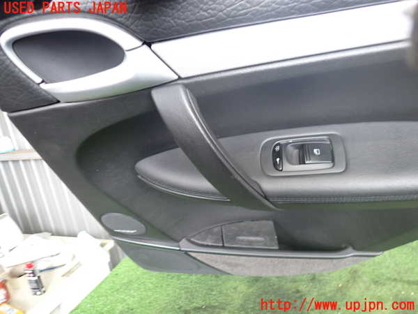 2UPJ-9237321294]ポルシェ・カイエン S(9PA00)右後ドア内張り 中古_2