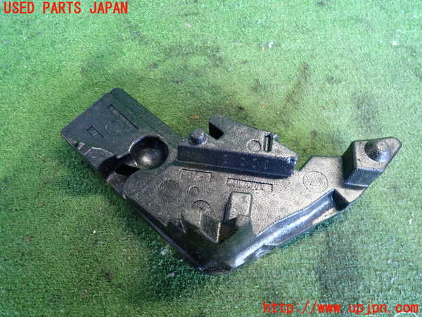 2UPJ-9237327773]ポルシェ・カイエン S(9PA00)ラゲッジトレイ3 中古_2