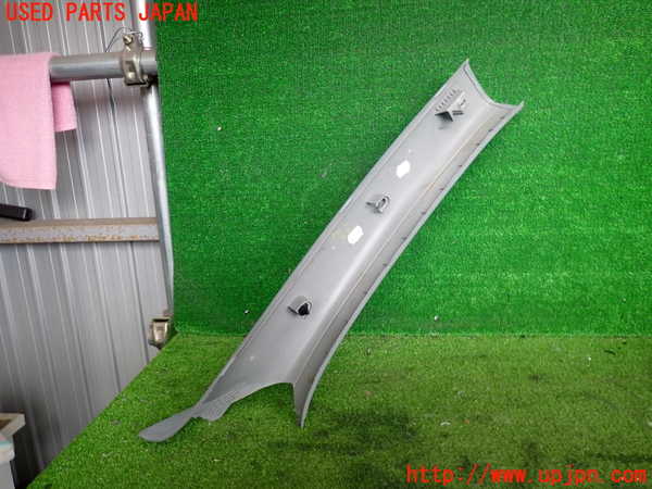 2UPJ-9237327660]ポルシェ・カイエン S(9PA00)左フロントピラートリム 中古_3