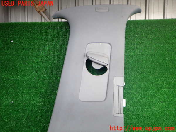 2UPJ-9237327665]ポルシェ・カイエン S(9PA00)右センターピラートリム 中古_2