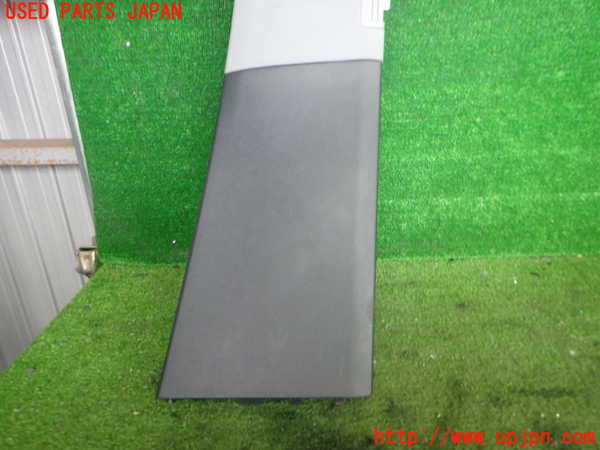 2UPJ-9237327665]ポルシェ・カイエン S(9PA00)右センターピラートリム 中古_3