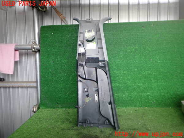 2UPJ-9237327665]ポルシェ・カイエン S(9PA00)右センターピラートリム 中古_4