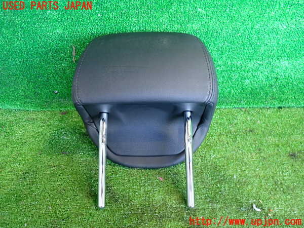 2UPJ-9237327150]ポルシェ・カイエン S(9PA00)右2列目ヘッドレスト 中古_2